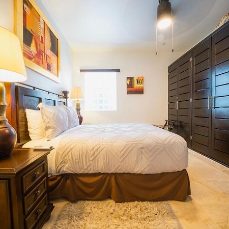 Condo Surf 405 - Luxury Oceanview Beachfront 3 Bedroom With Gym - At El Faro Condos Playa del Carmen Kültér fotó