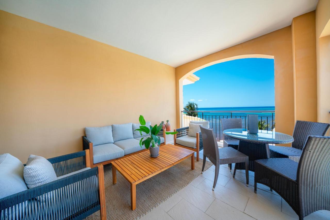 Condo Surf 405 - Luxury Oceanview Beachfront 3 Bedroom With Gym - At El Faro Condos Playa del Carmen Kültér fotó